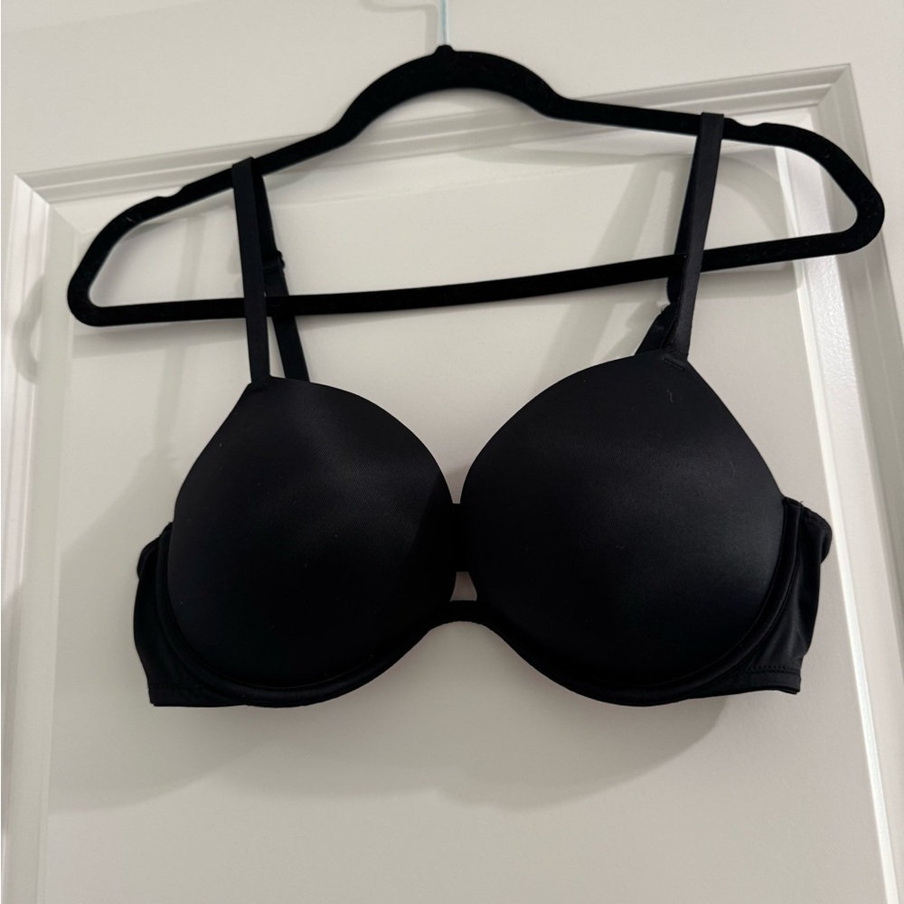 Victoria Secret Pink Wear Everywhere Push-up Bra 36C